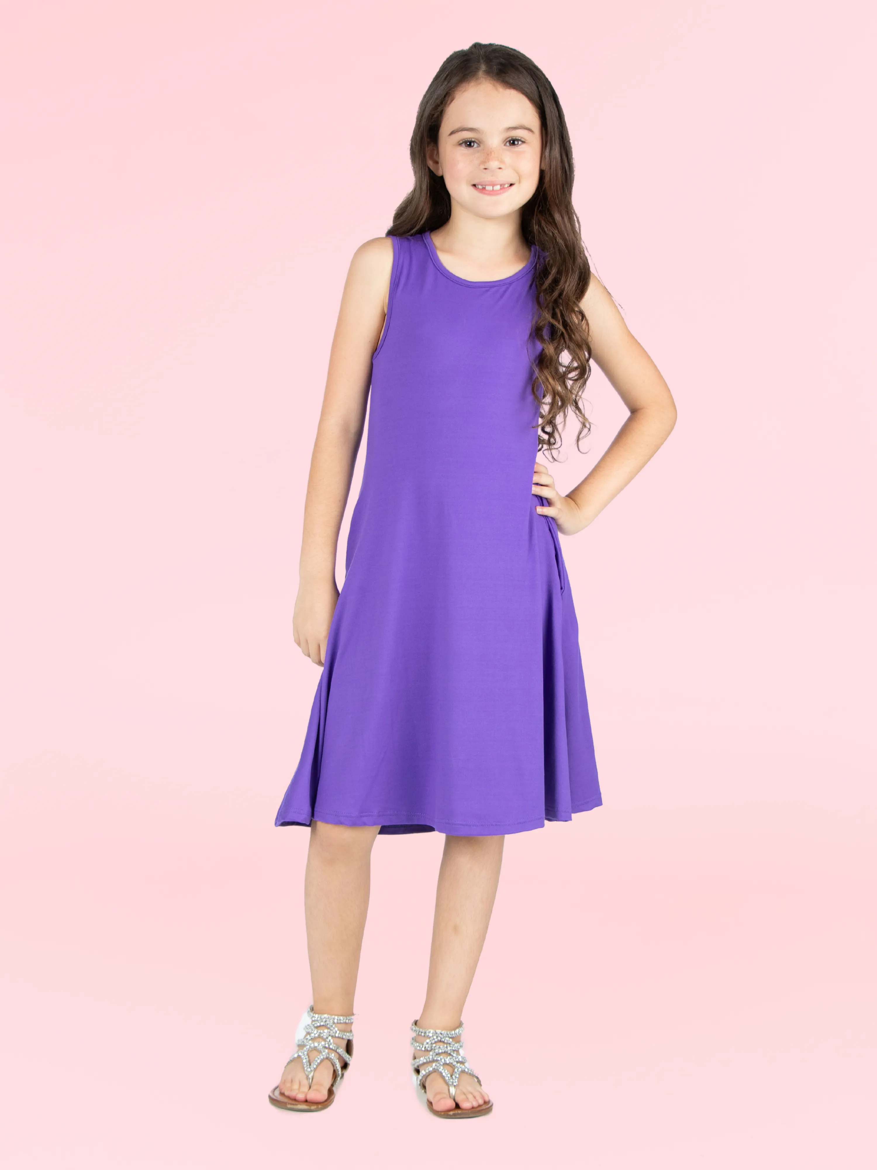 24seven Comfort Apparel Girls Sleeveless Pocket Swing Dress Machine Washable