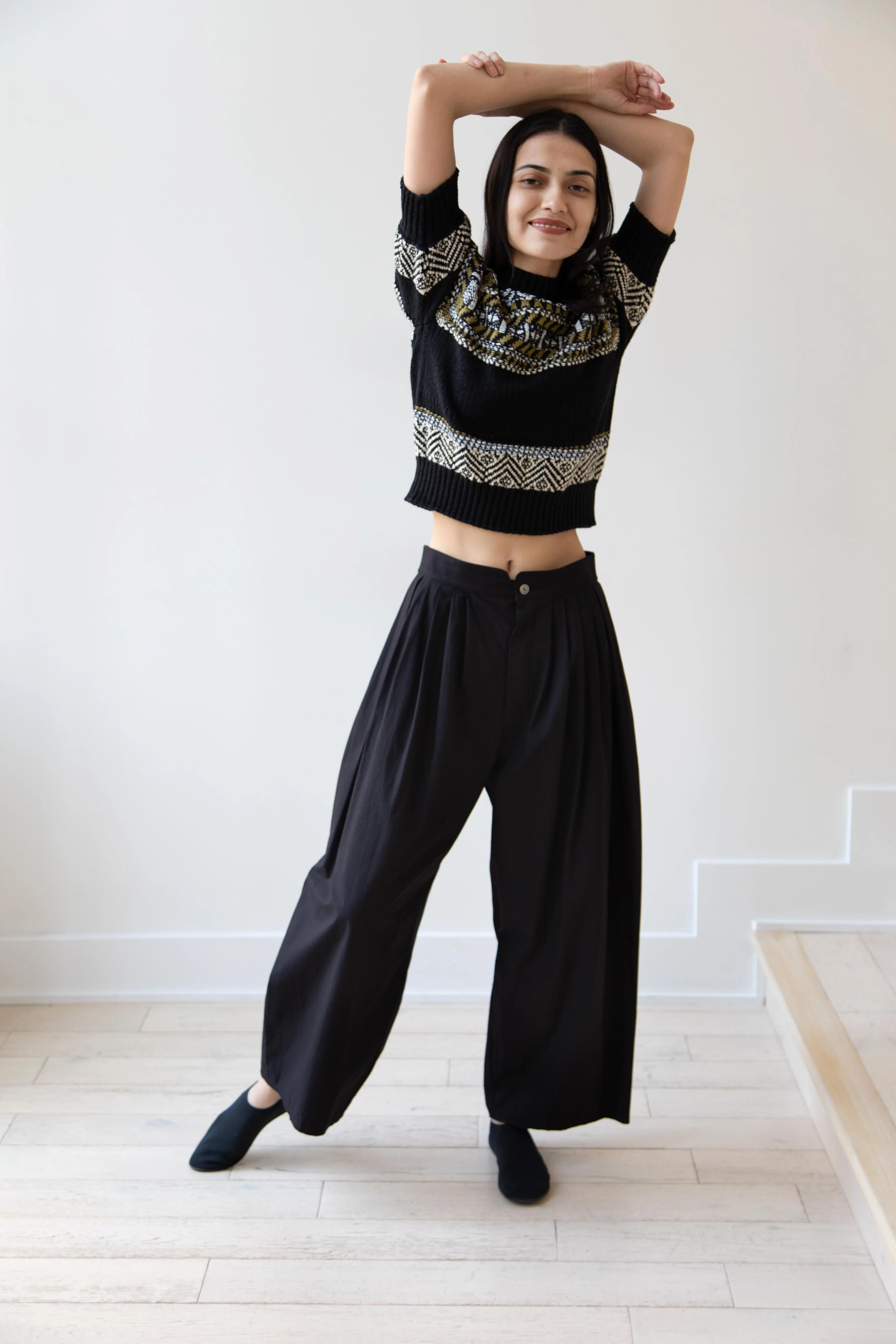 Aseedonclöud | Family Traditions Knit Top in Black