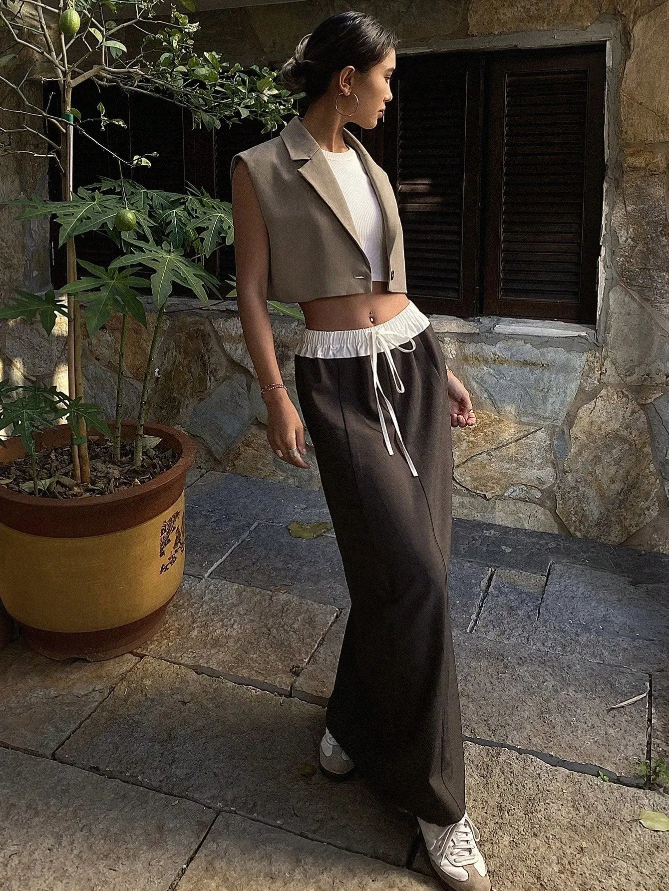 Blazer corto sin mangas para mujer - Cherry Vibes
