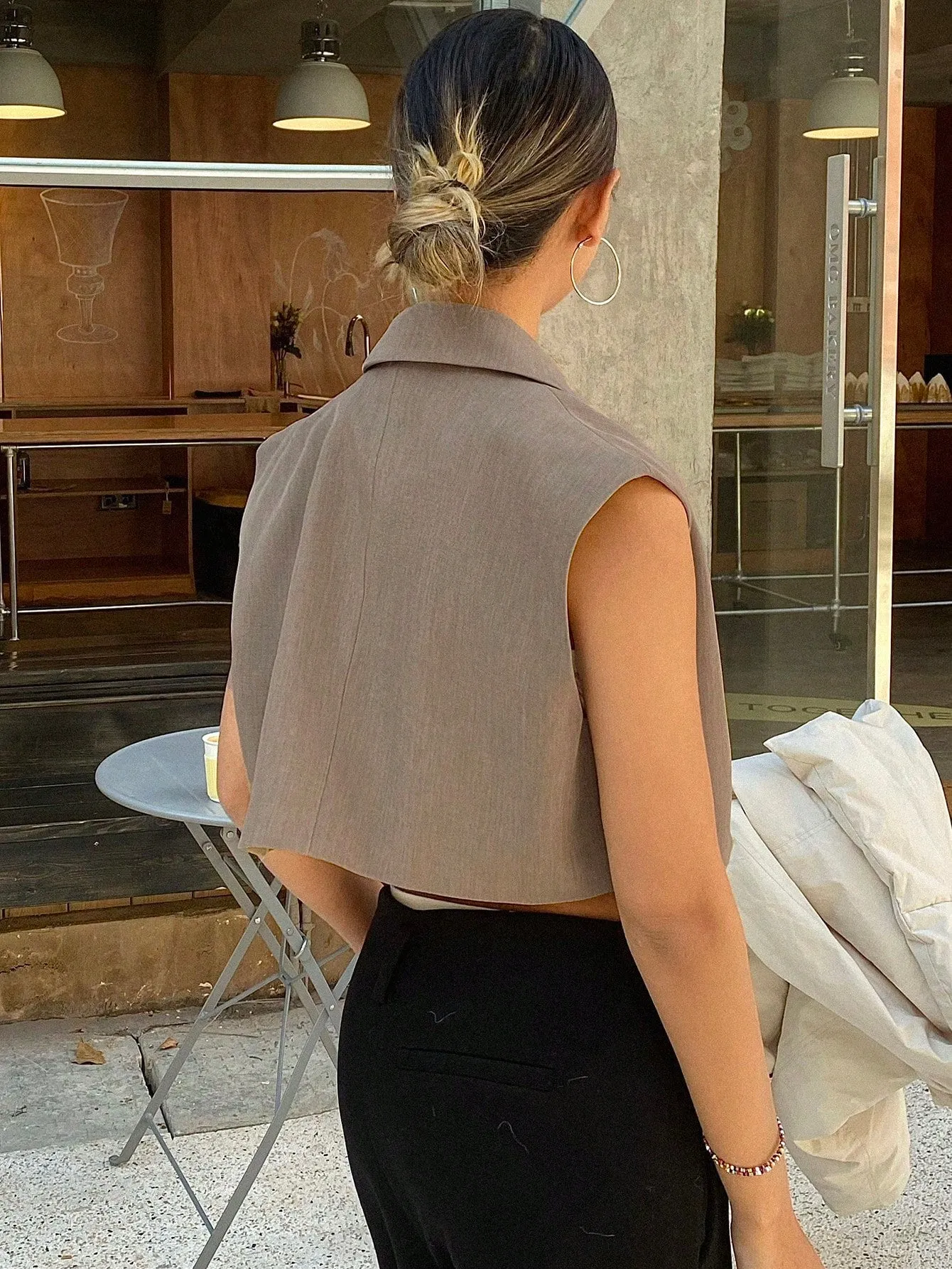 Blazer corto sin mangas para mujer - Cherry Vibes