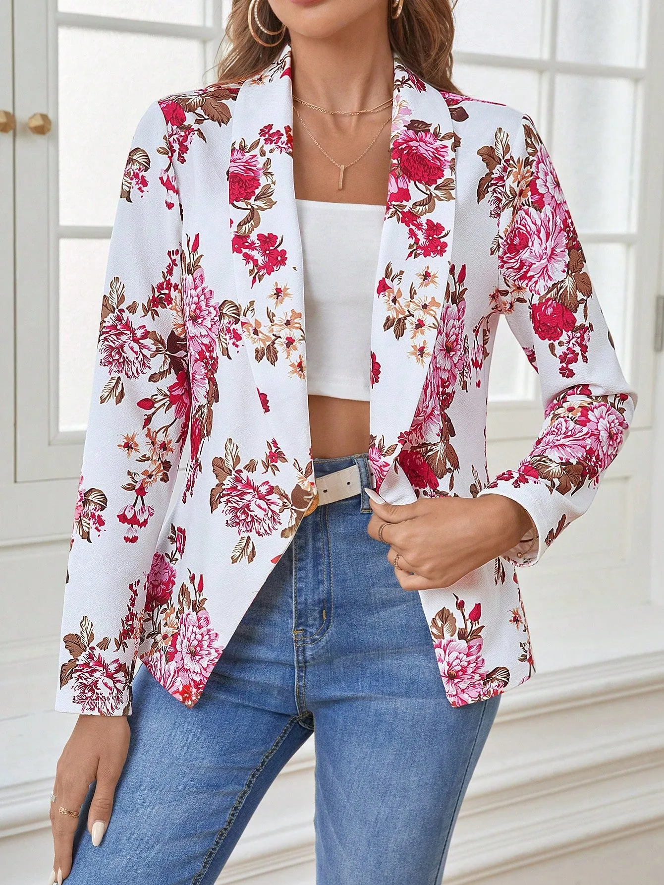 Blazer Floral con Cuello Esmoquin - Cherry Vibes
