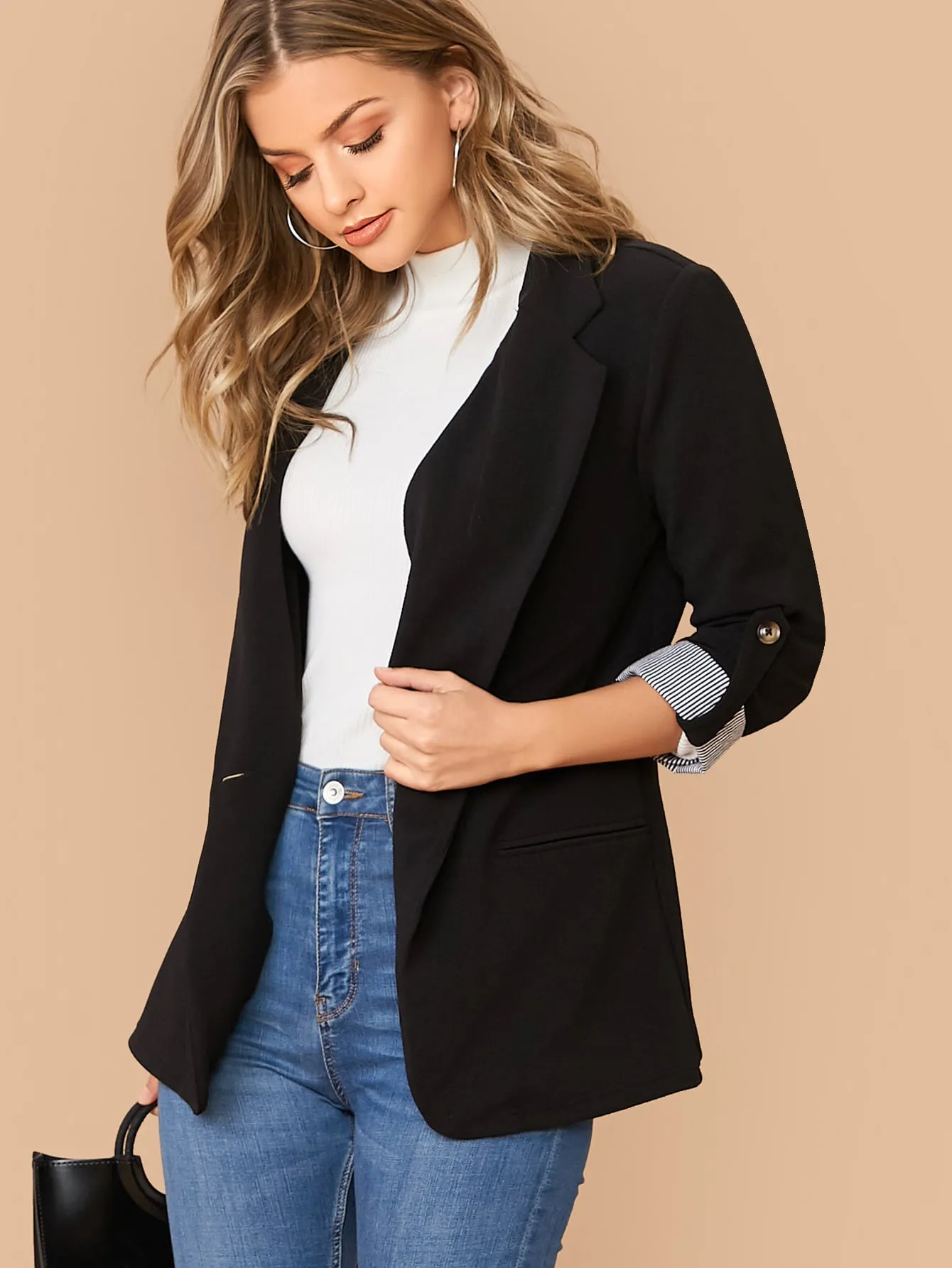 Blazer LUNE de Cherry Vibes: Estilo y Comodidad en