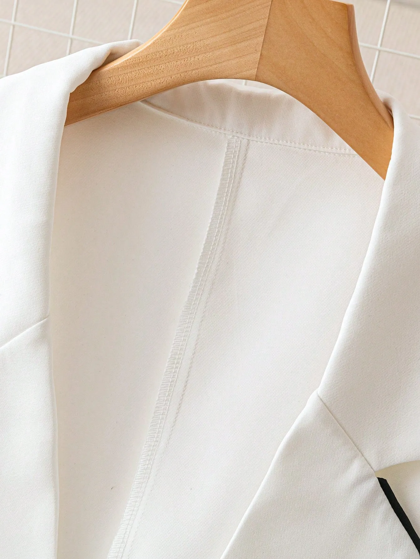 Blazer sin mangas Clasi de Cherry Vibes para mujer