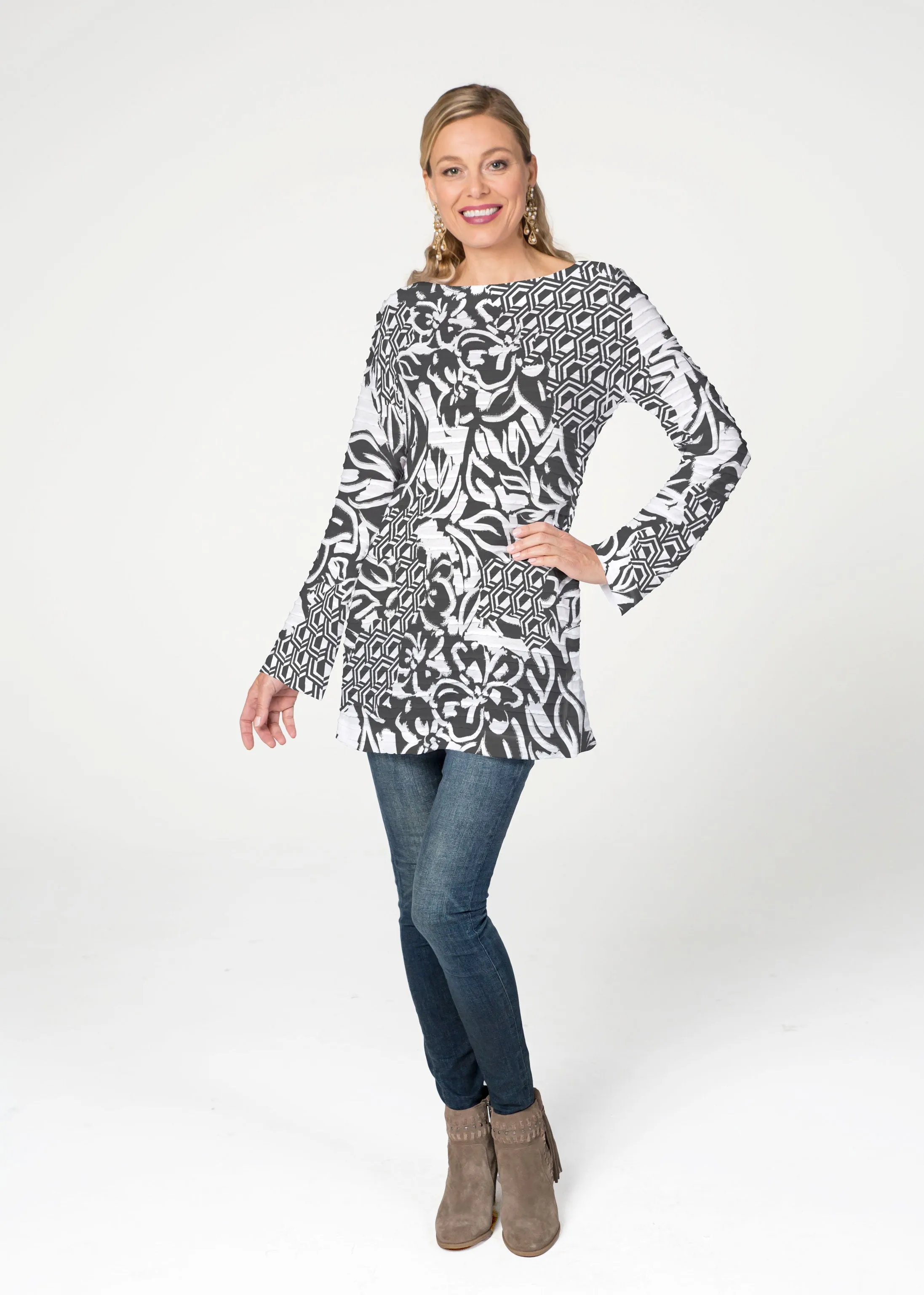 Brookie Black (8177) ~ Banded Boatneck Tunic
