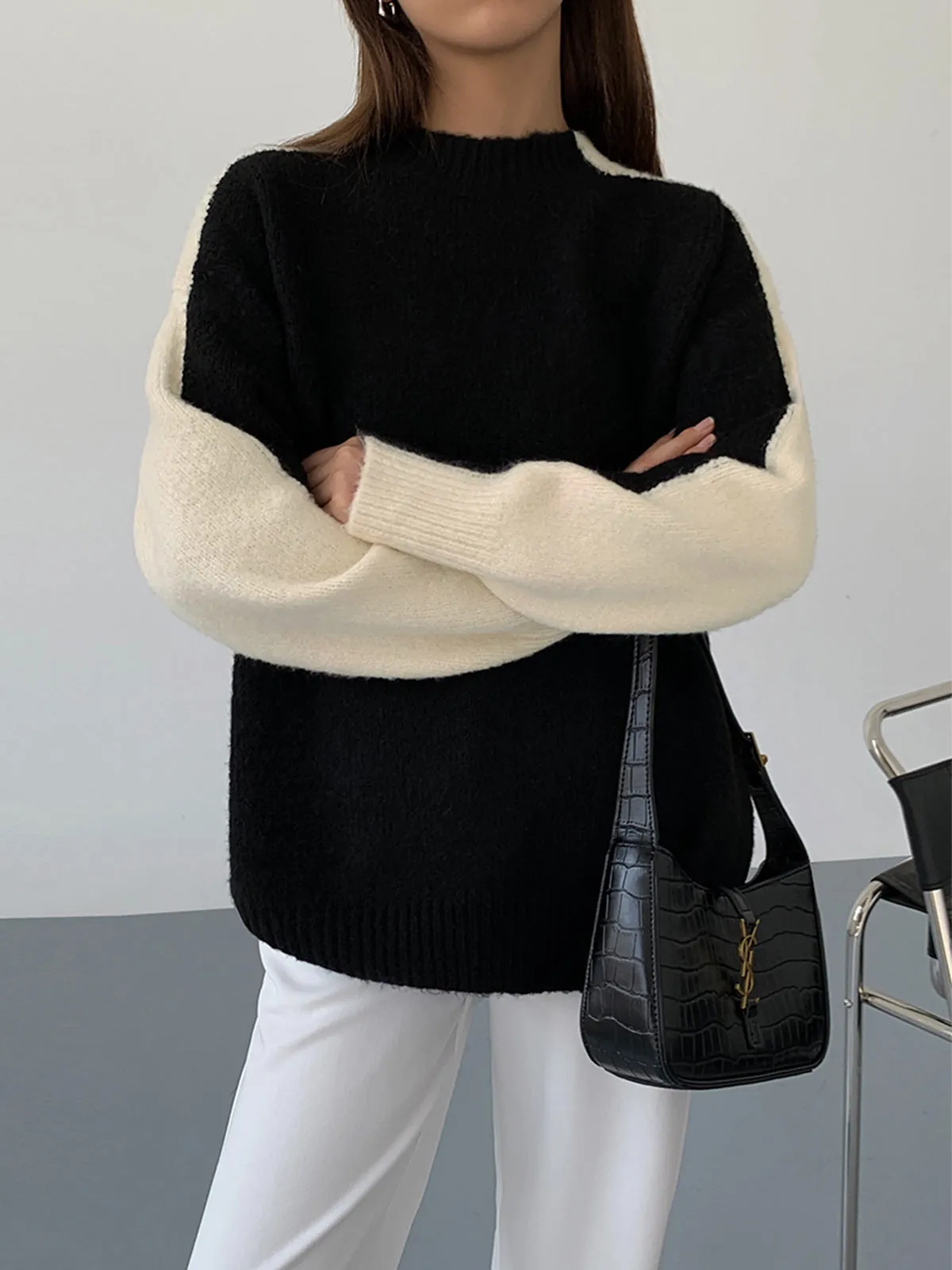 Casual Contrast Color Knit Sweater