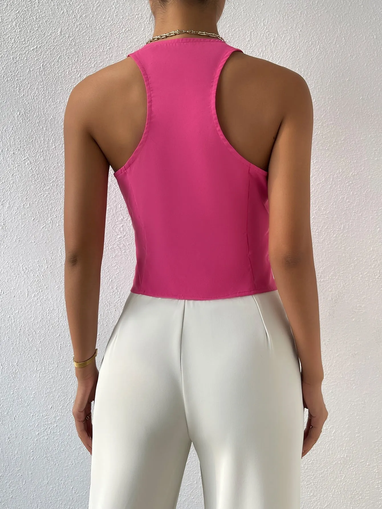 Chaleco unicolor Cherry Vibes para un look profesional en