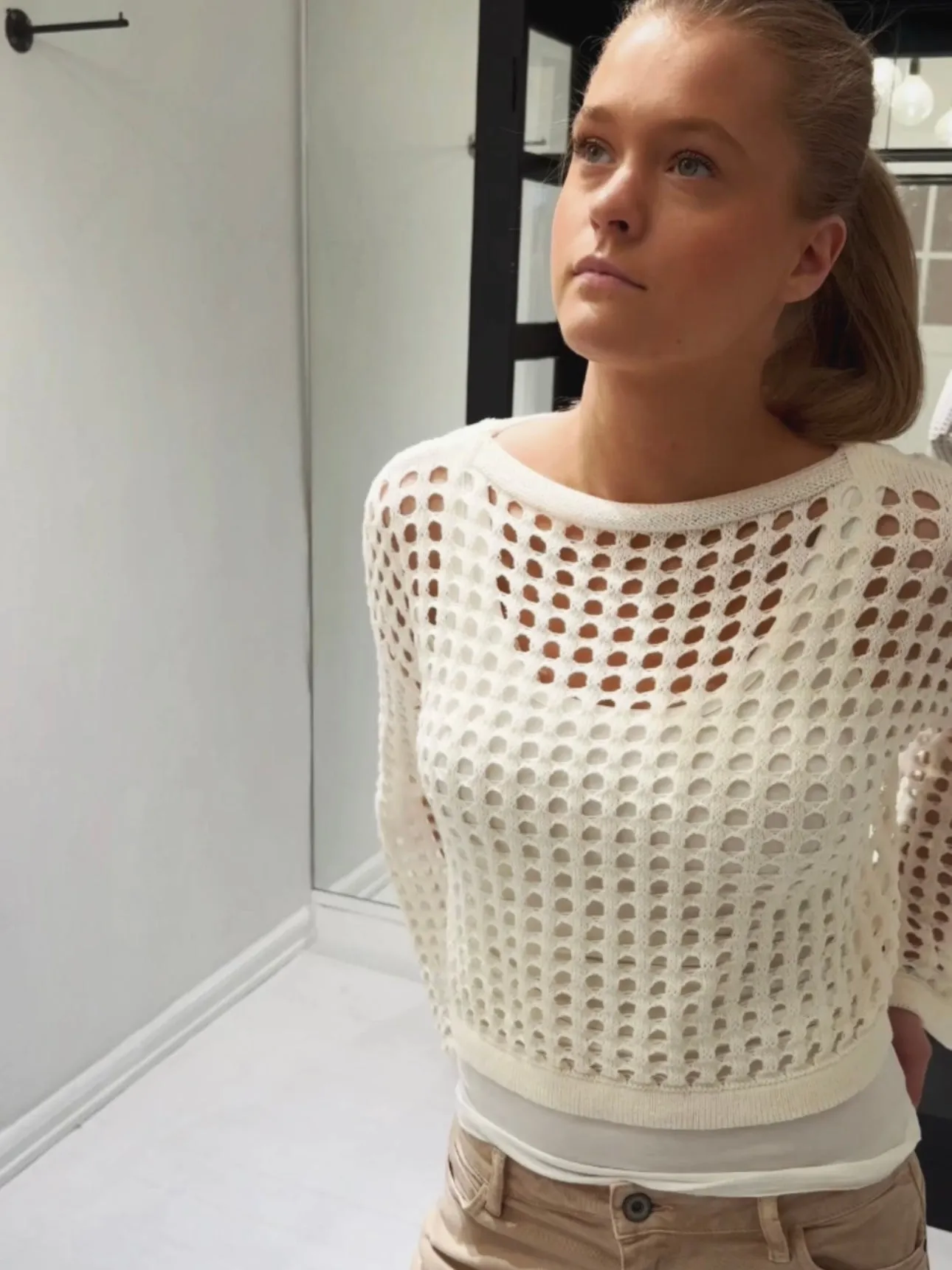 CROPPED NET KNIT - OFF WHITE