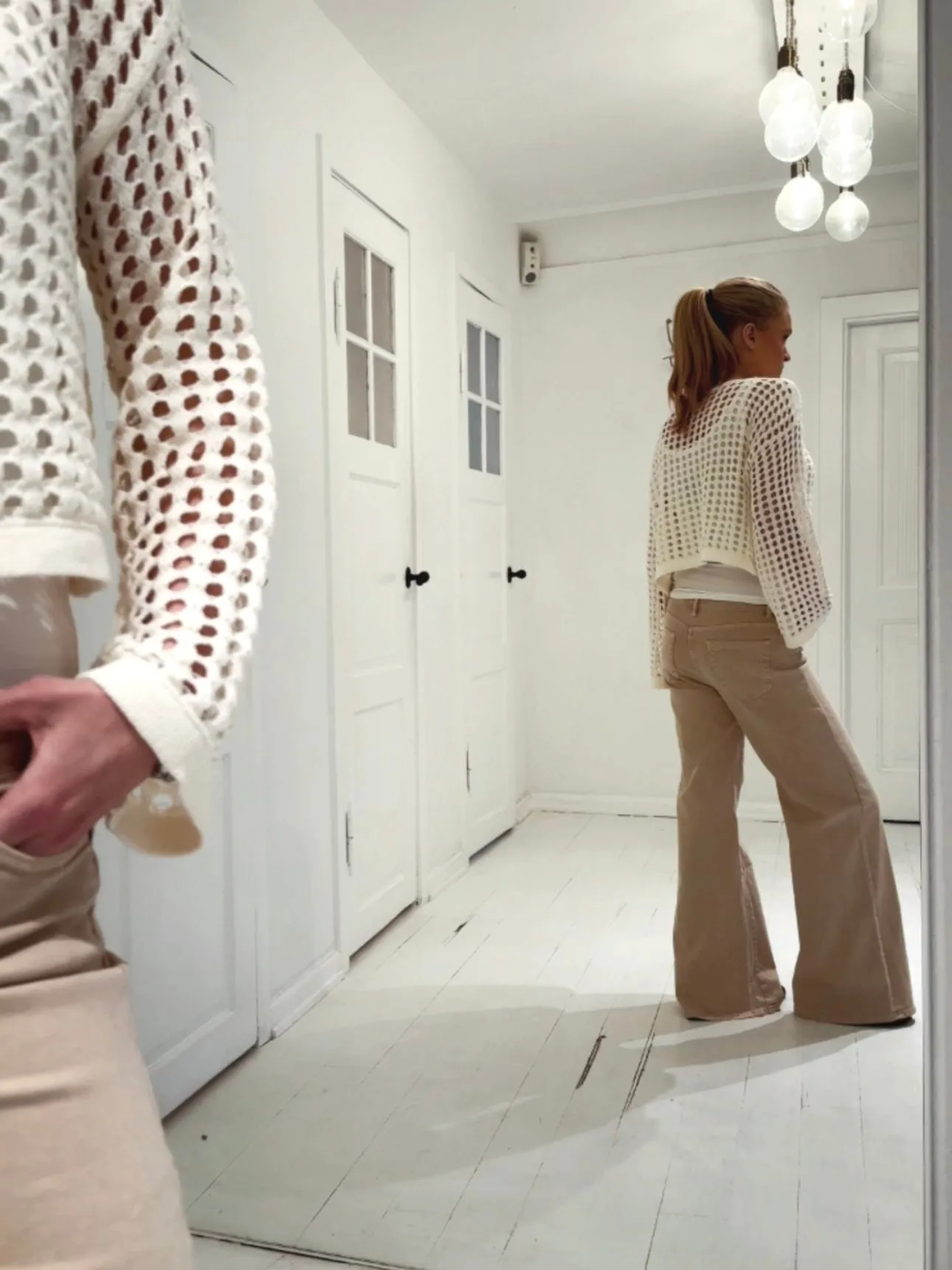 CROPPED NET KNIT - OFF WHITE