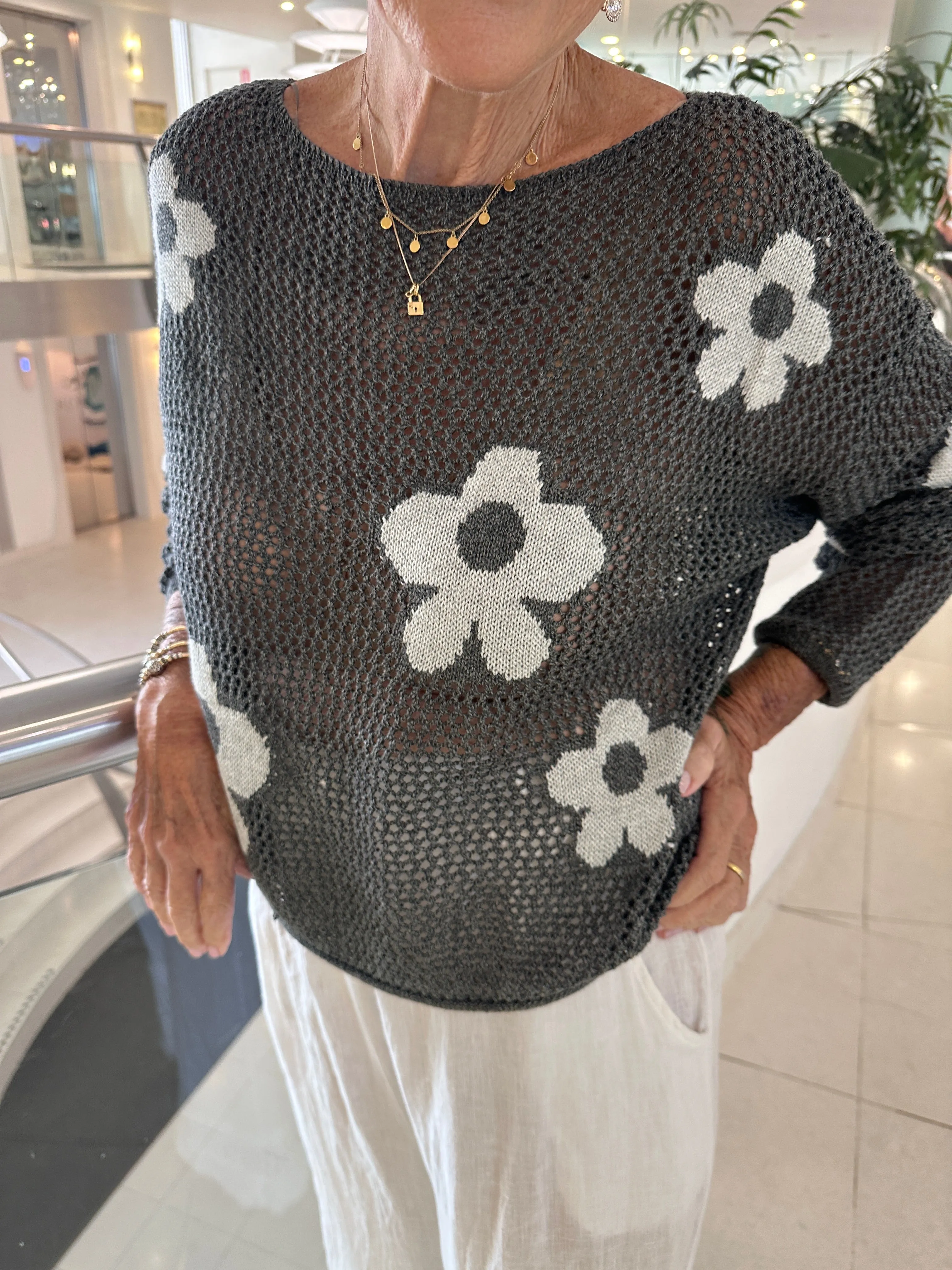 Daisy Knit Tops
