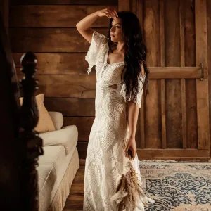 Drop Sleeves A Line Outdoor Wedding Boho Backless Column Spaghetti Straps Summer Customized Flowy Lightweight Lace Bridal Gowns
