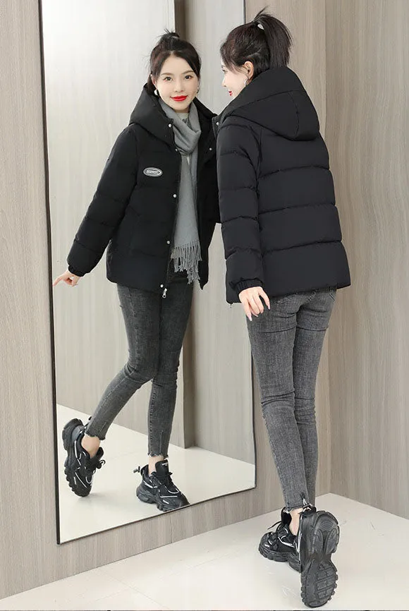 Easy-to-Clean Stain-Resistant Quilted Puffer Jacket with Hood