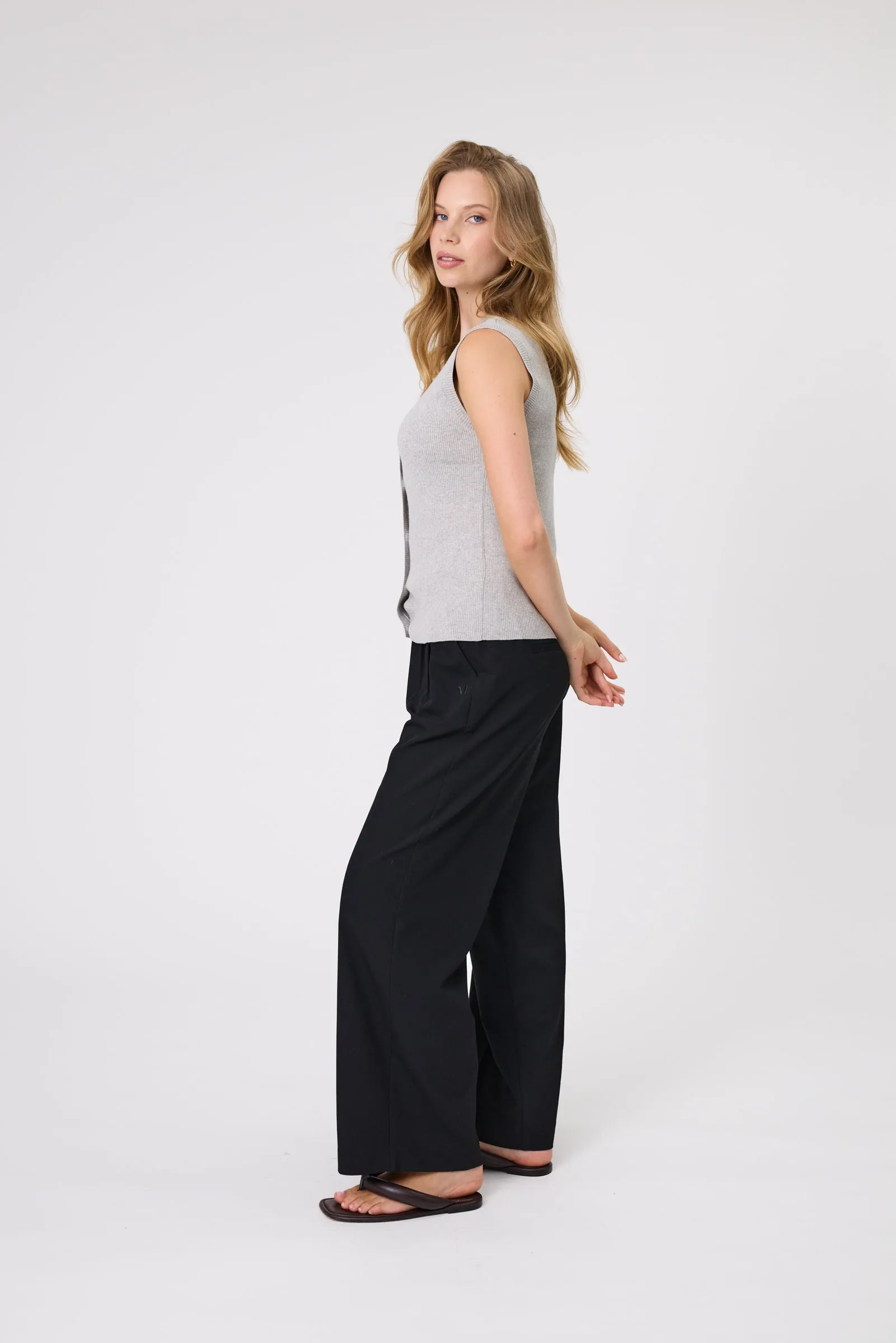 Encore Knit Vest - Grey Marle