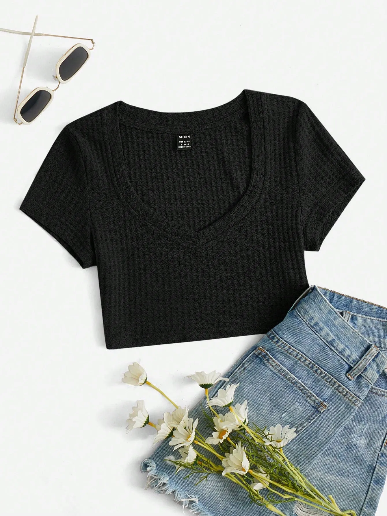 EZwear Scoop Neck Crop Top