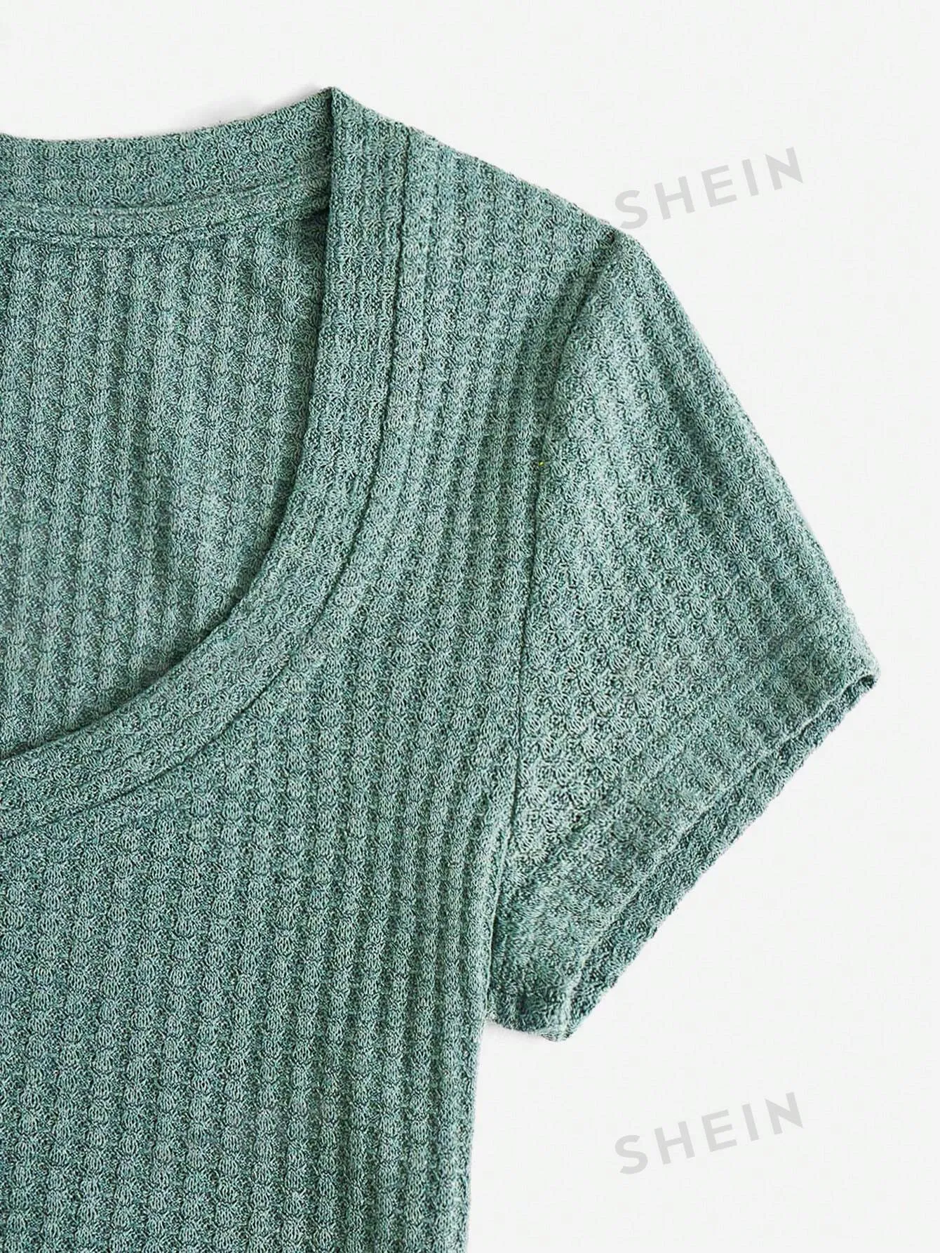 EZwear Scoop Neck Crop Top