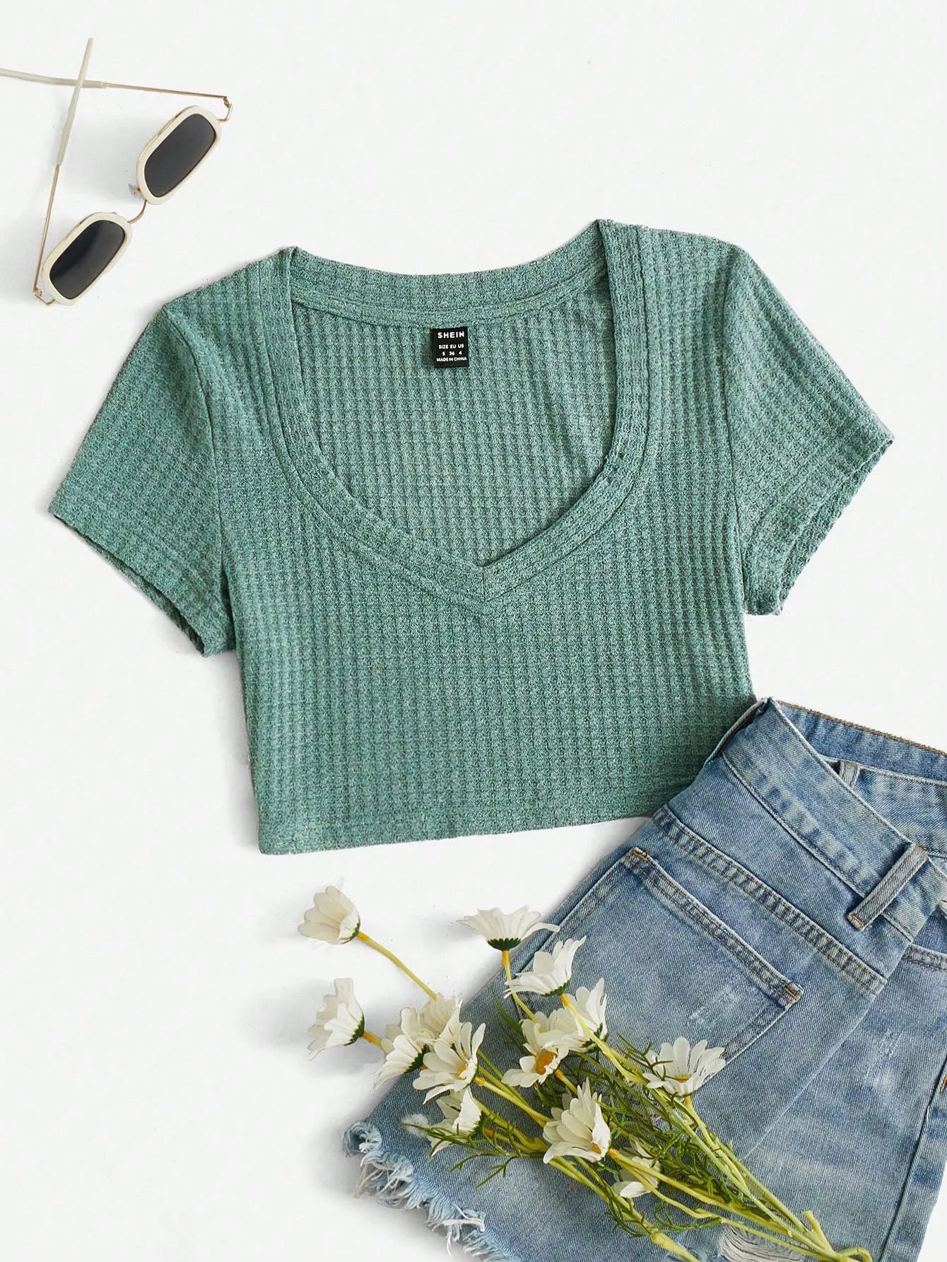 EZwear Scoop Neck Crop Top