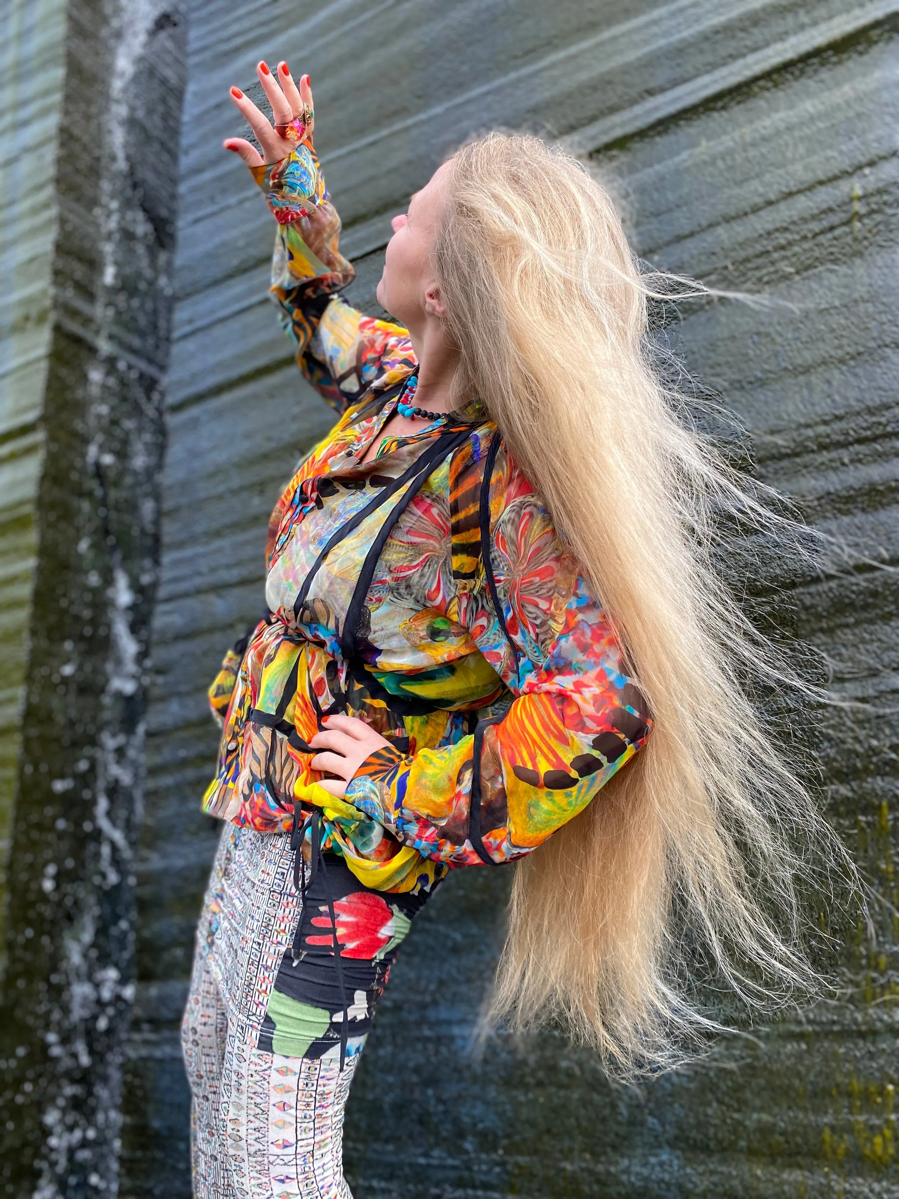 FRIDA Blouse - Burst Of Joy