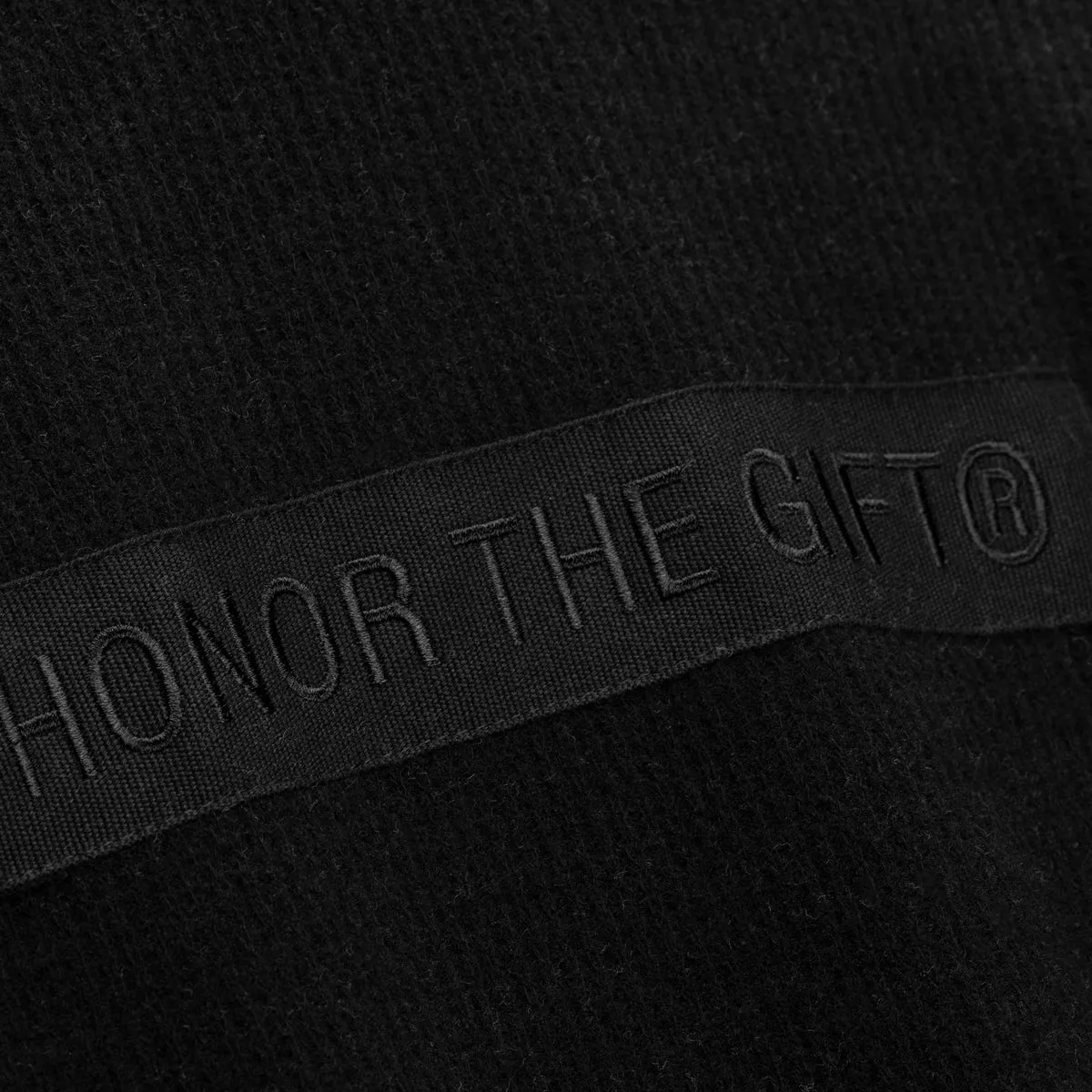 HOWARD KNIT HOODIE