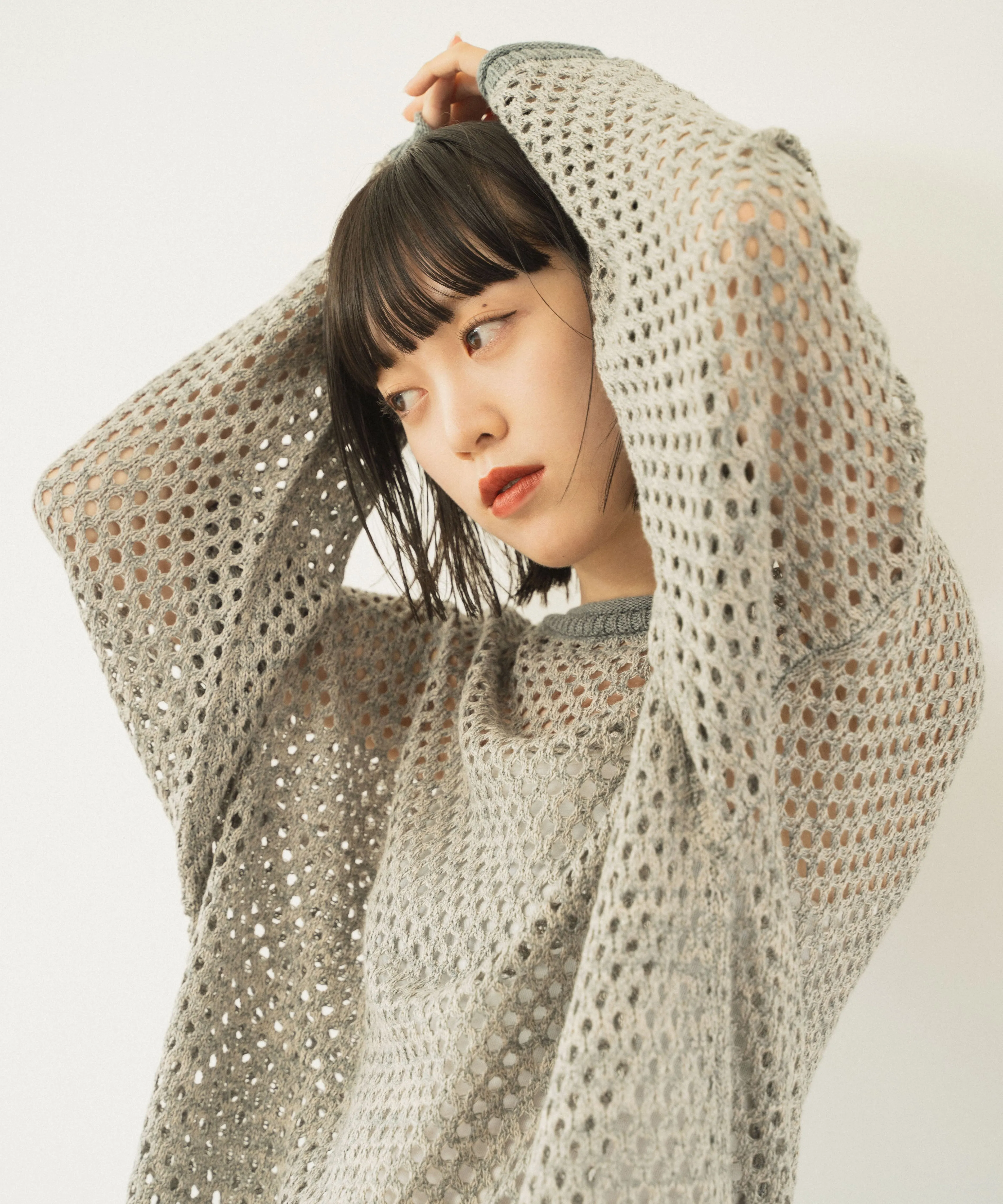 mech knit bicolor tops