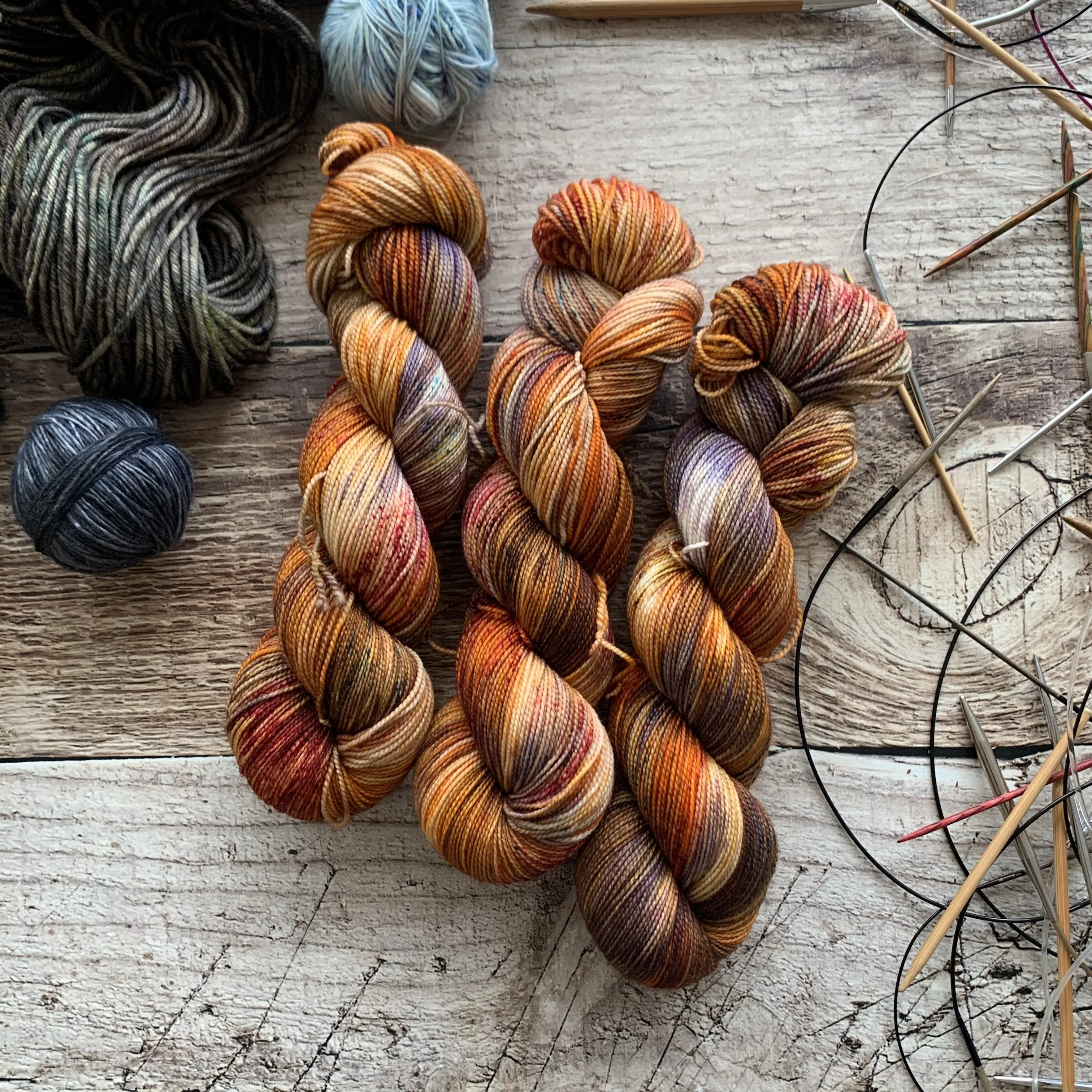 On the Round - Nimble Sock