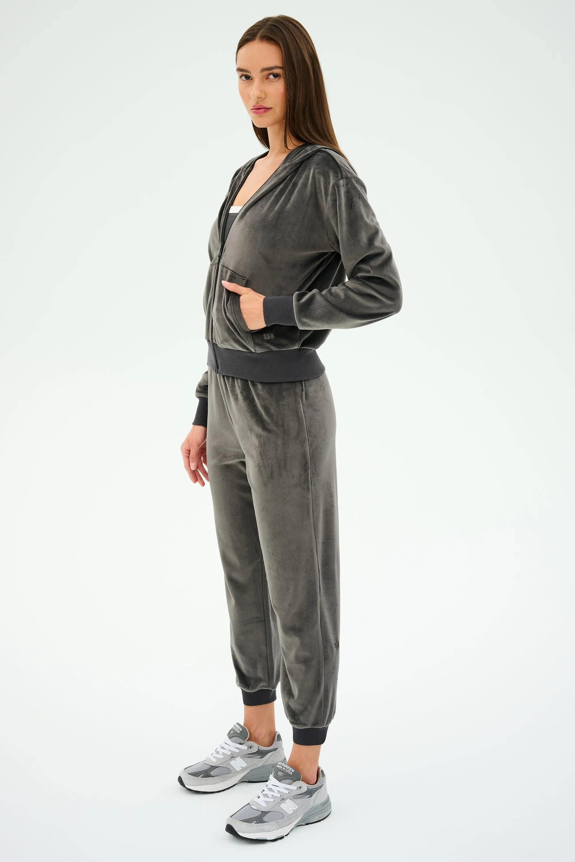 Rhys Velour Jogger - Graphite