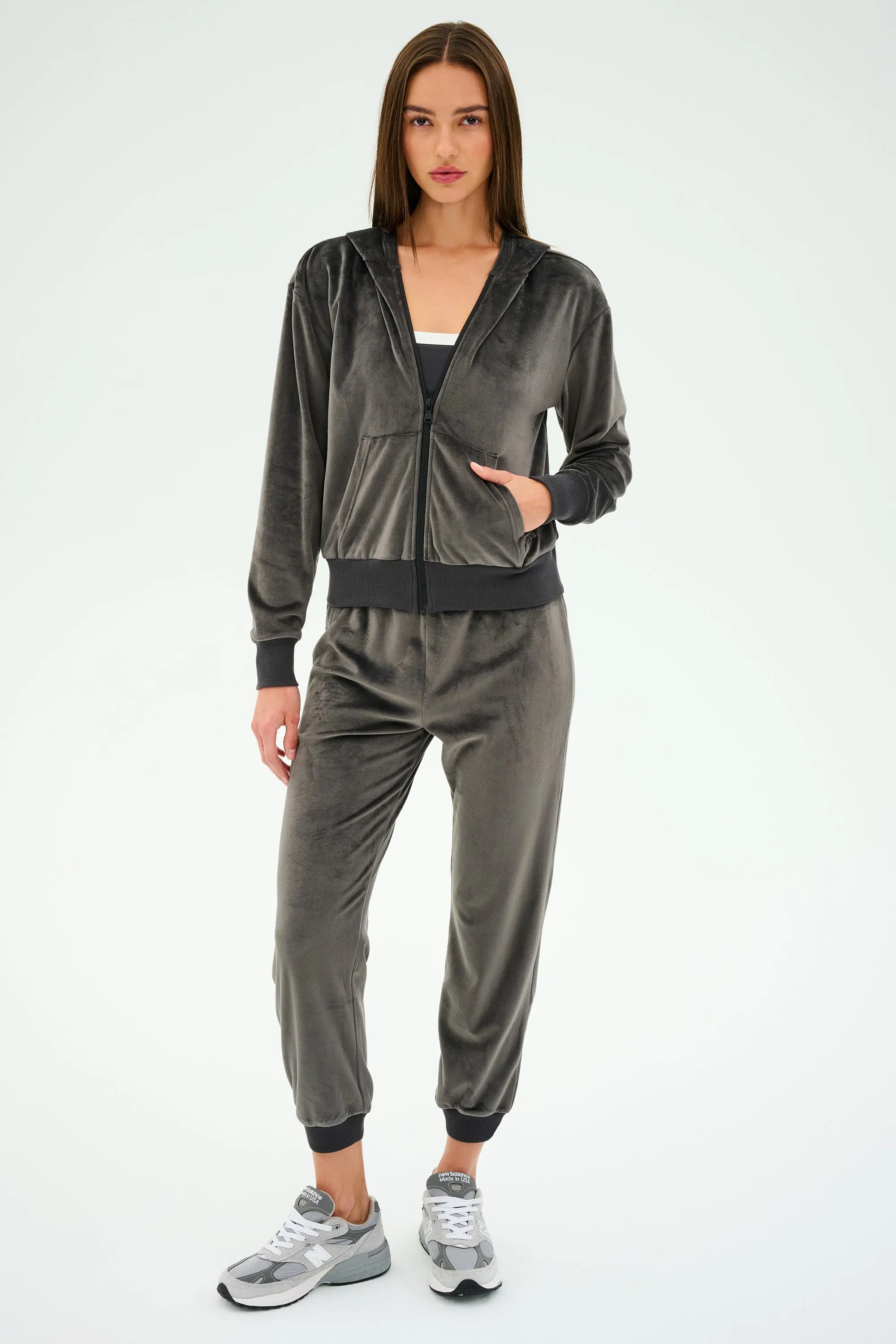Rhys Velour Jogger - Graphite