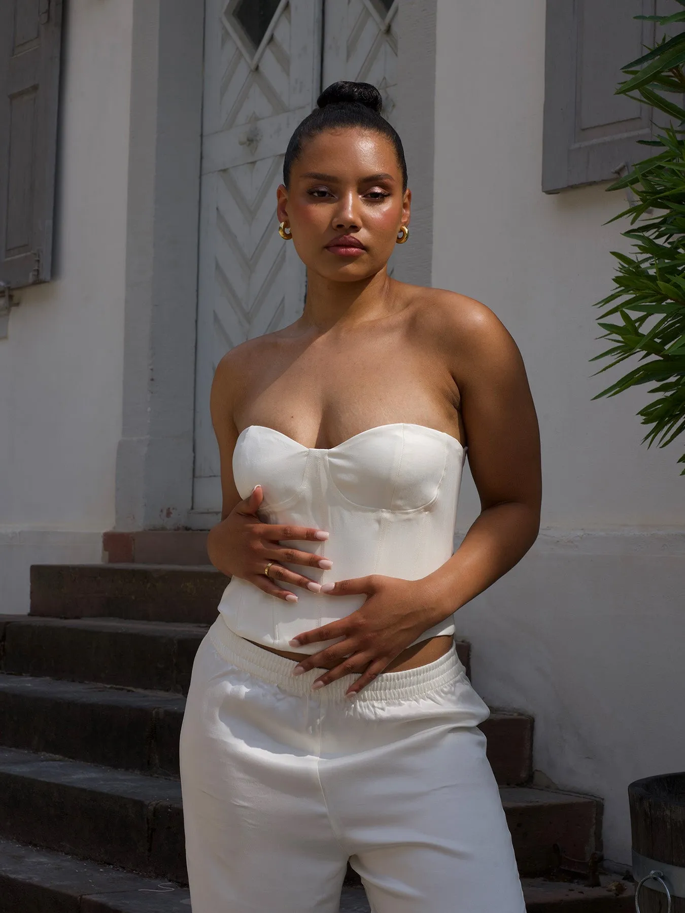 ROMANTIC - Wire Corset Top • Oyster