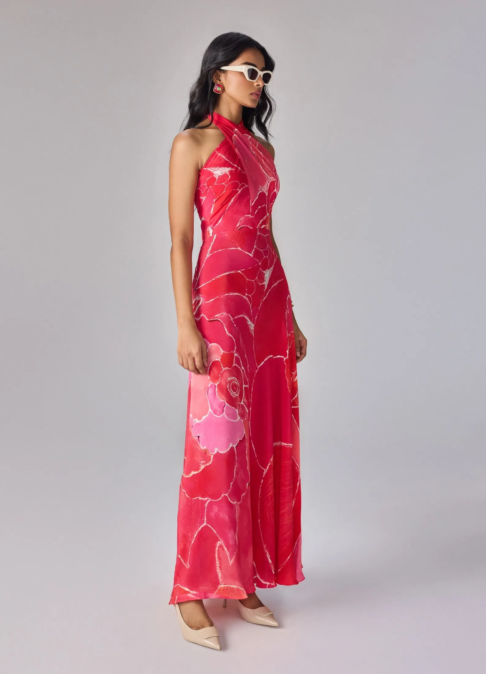 Shailee pink dress