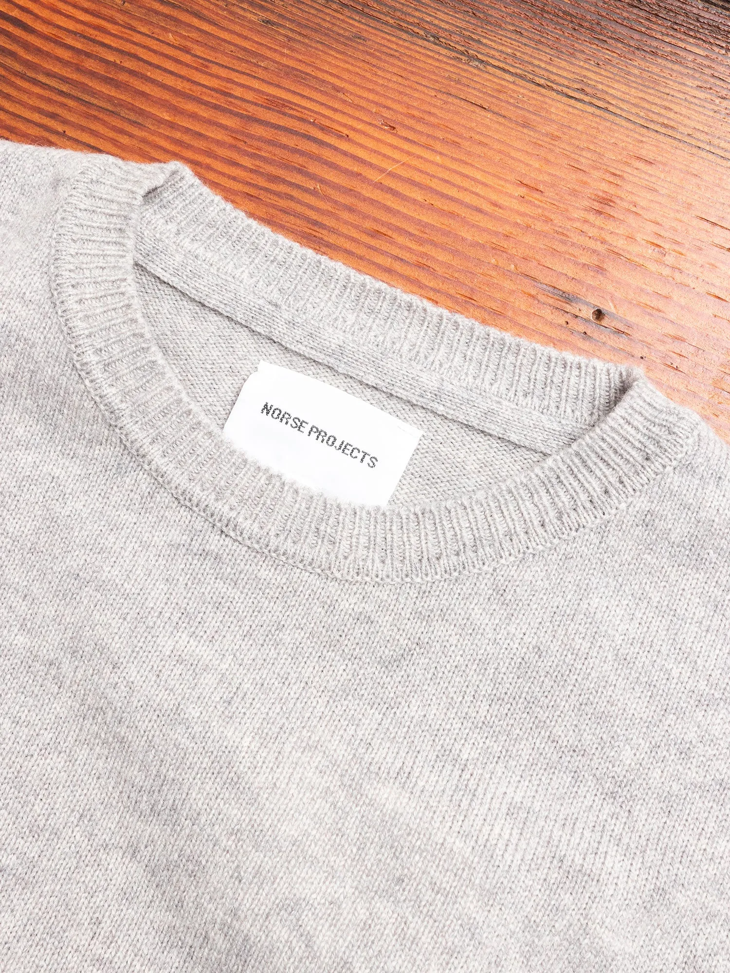 Sigfred Lambswool Sweater in Light Grey Melange