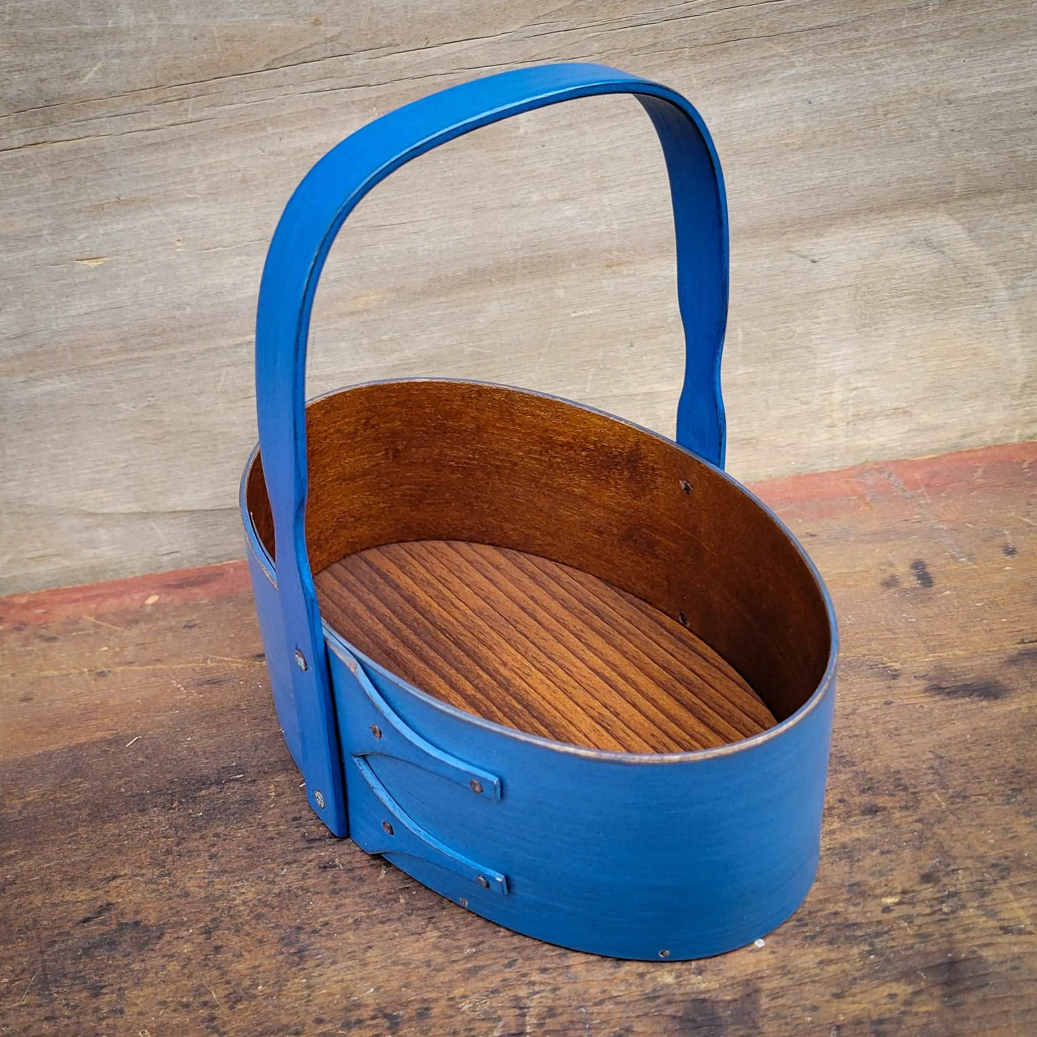 Size #3 Shaker Carrier