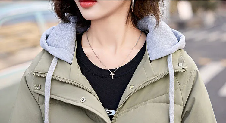 Stylish Thickened and Water-Resistant Puffer Jacket for Women