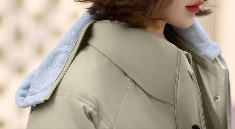 Stylish Thickened and Water-Resistant Puffer Jacket for Women