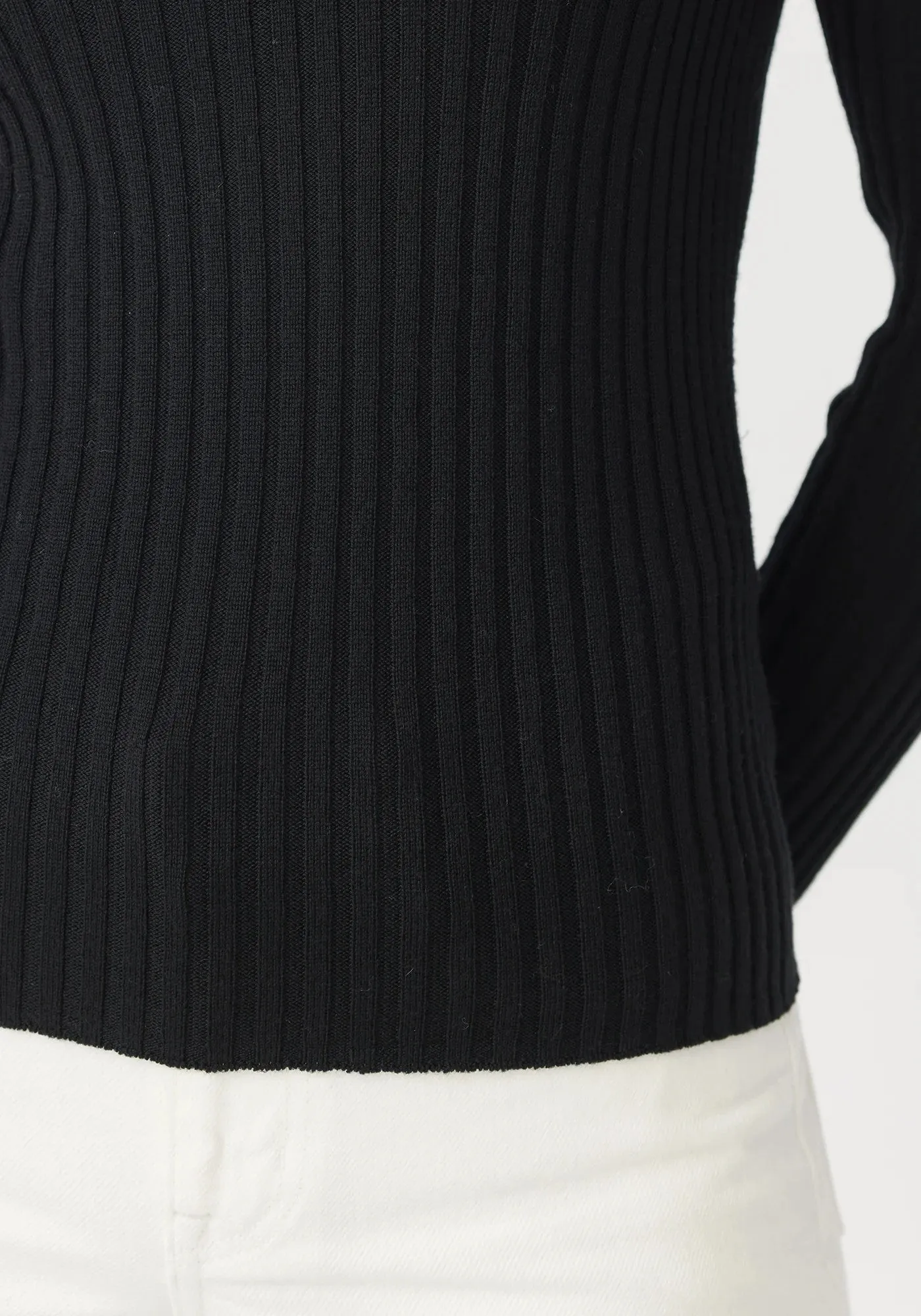 UNTOUCHED WORLD Lucia Funnel Neck