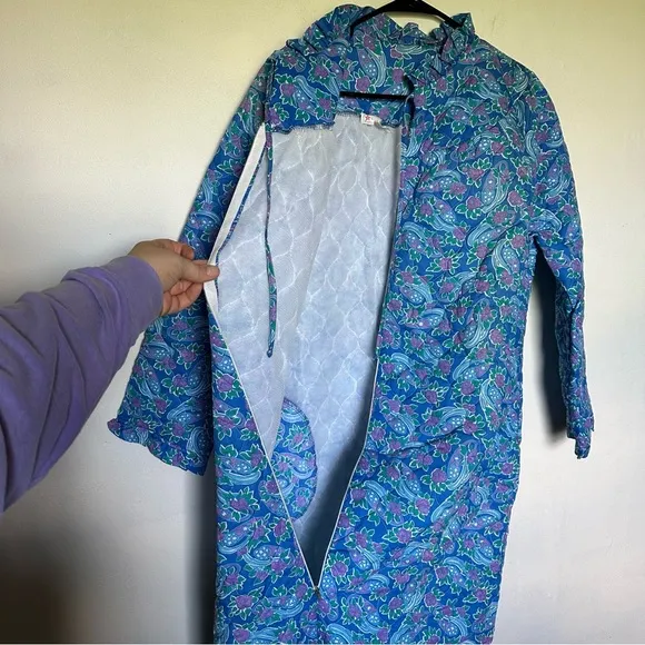 Vintage 60s 70s blue purple paisley zip down house coat robe (b5)