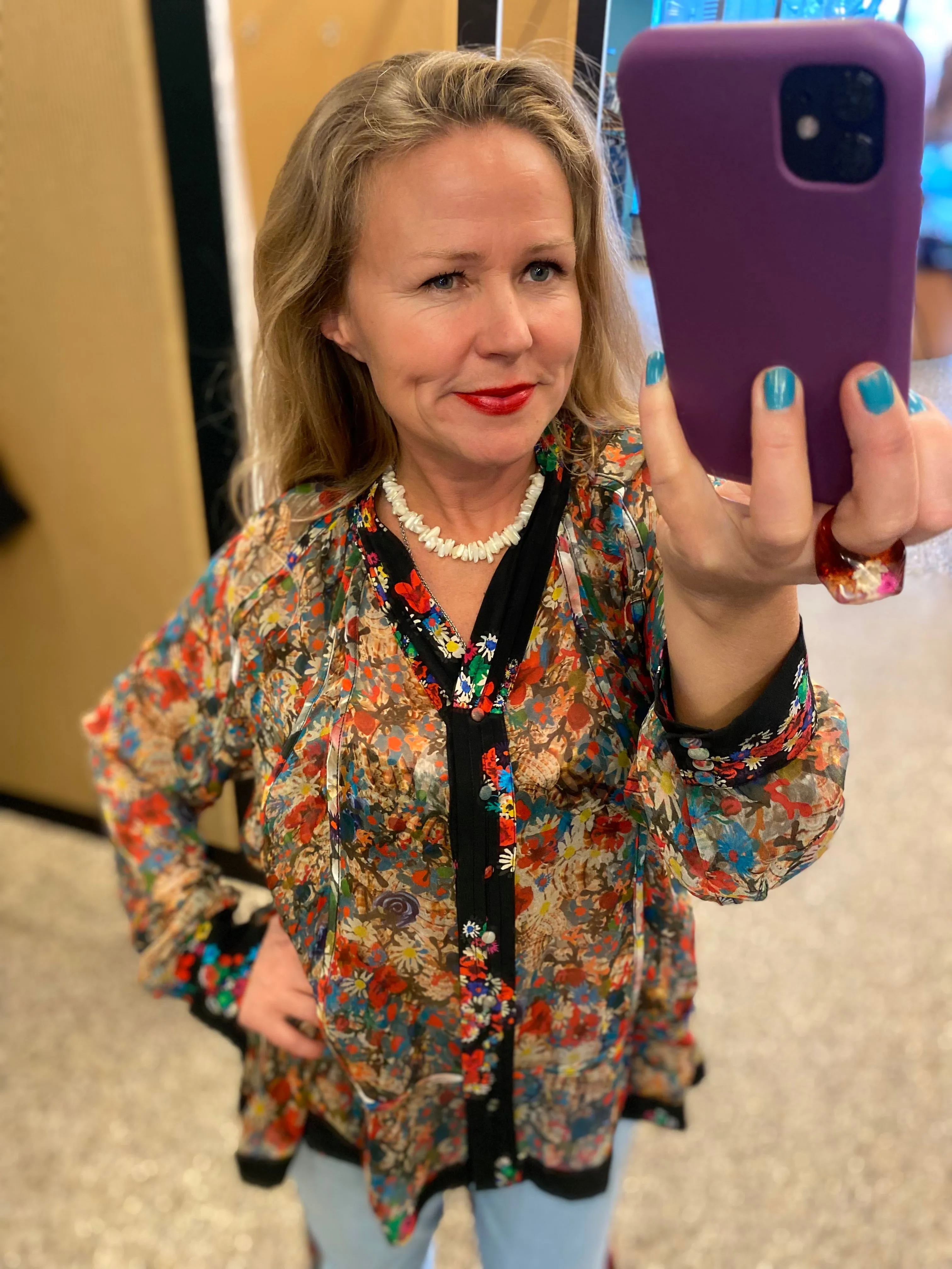 Wangari Blouse - Um auðugan garð að gresja