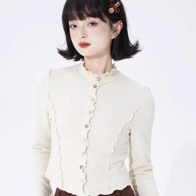 Wavy pattern tight knit tops