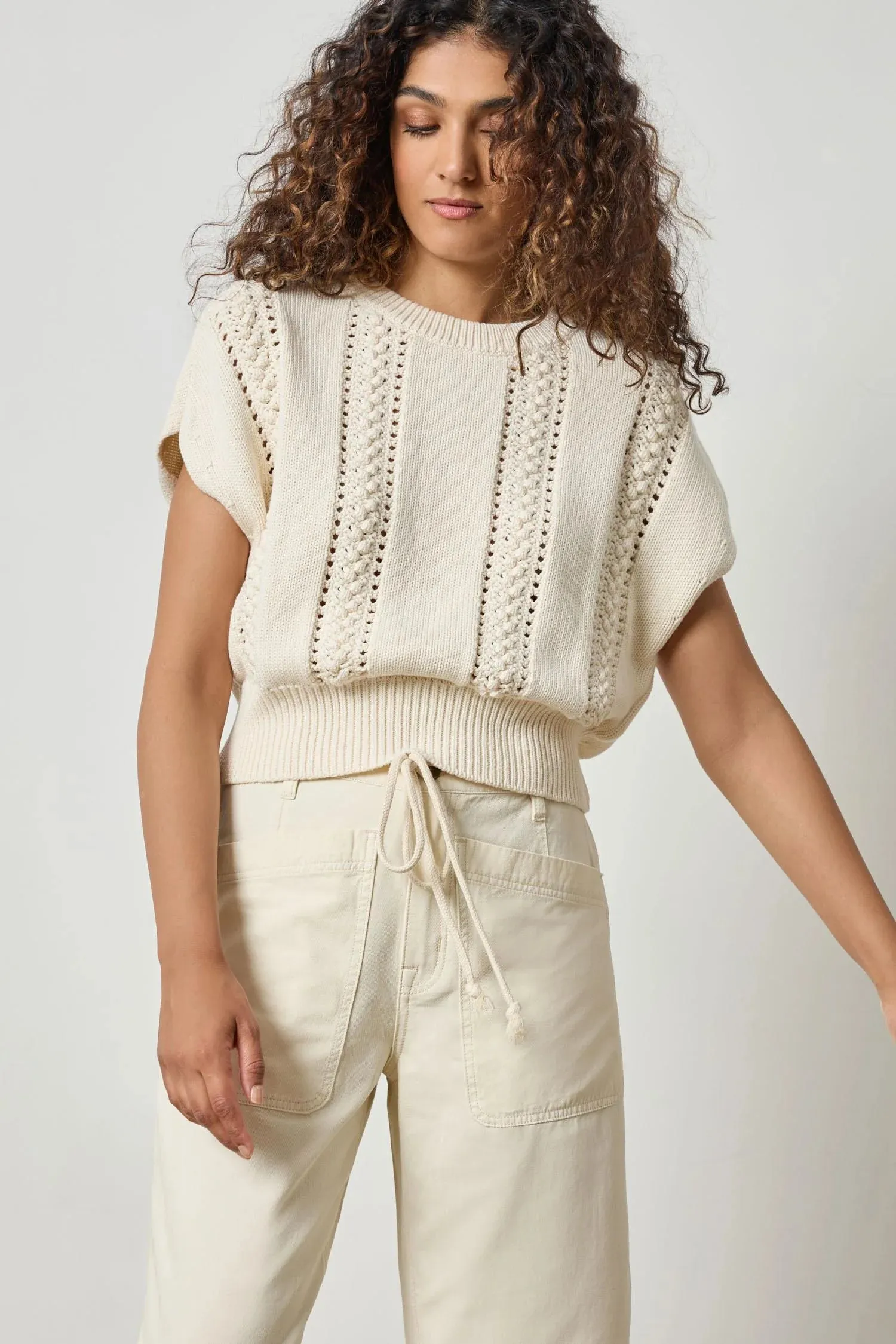 WEDGE CREWNECK SWEATER