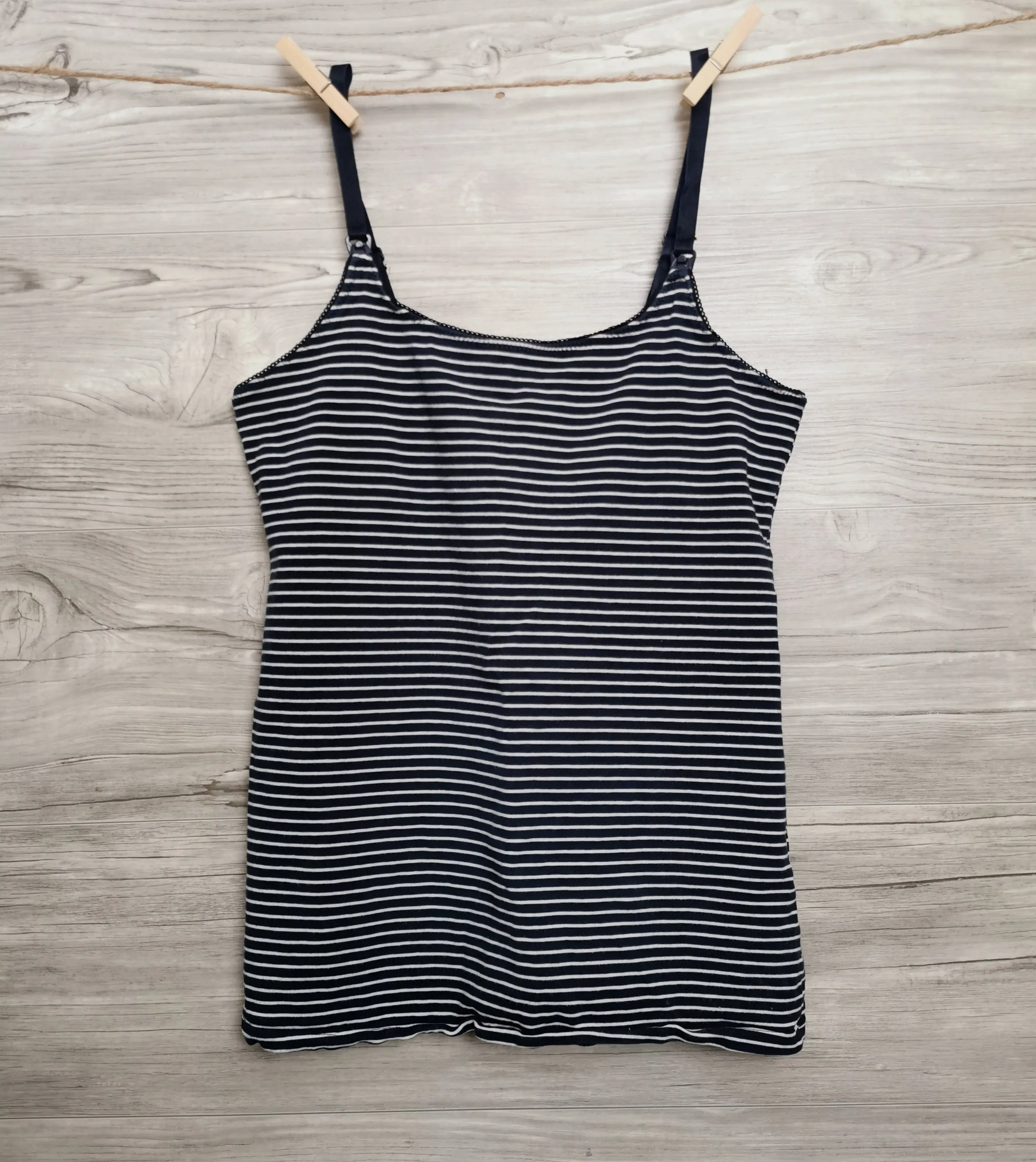 WOMENS SIZE MEDIUM - H&M MAMA, Nursing Tank VGUC B1